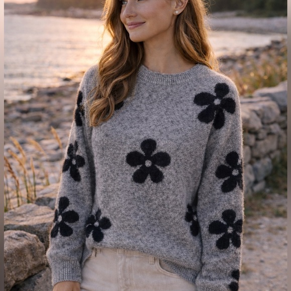 Mod Gray Floral Knit Sweater | Black Flower Detail | Relaxed Fit - Picture 3 of 16